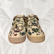 Load image into Gallery viewer, Jeremy Scott Monogram Grafitti
